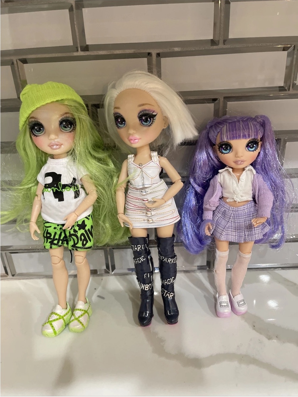 Rainbow High Winter Break Jade Hunter  Violet Willow And Doll White Hair Great